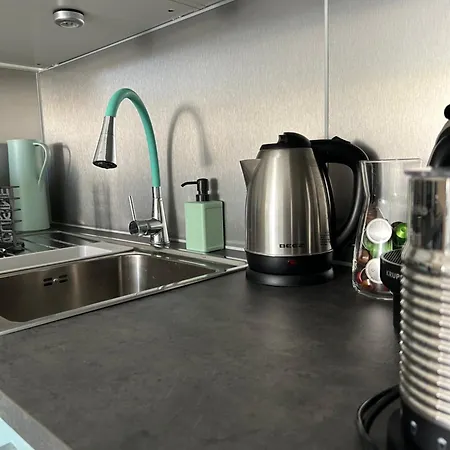 Balaton1 Apartment *